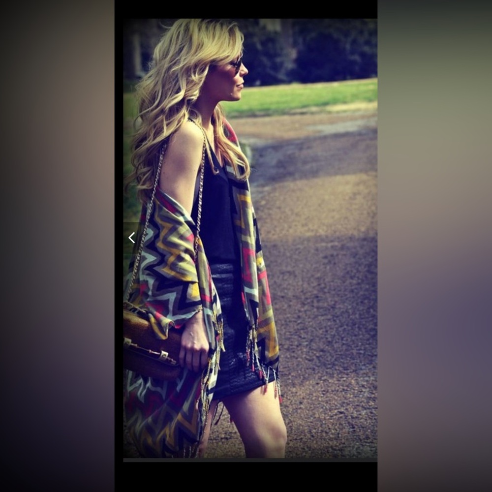 Bcbgeneration Chevron Patterned Kimono With Fringe - image 3